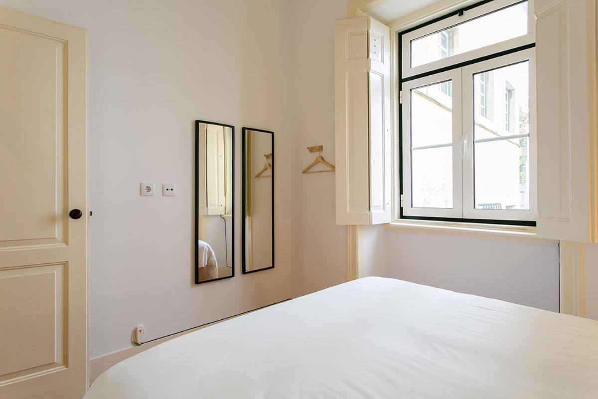 Lovelystay - Cozy 3Bdr Apartment In Estrela Lisboa Ngoại thất bức ảnh