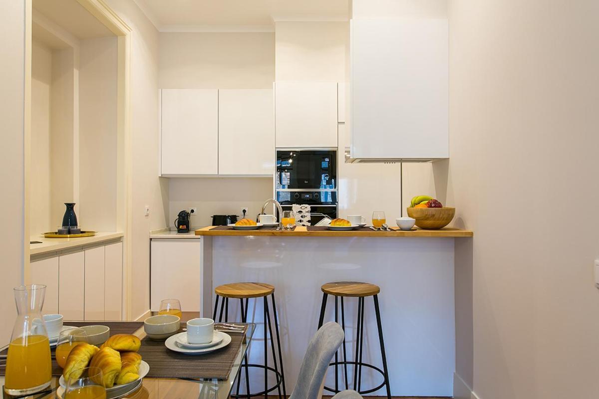 Lovelystay - Cozy 3Bdr Apartment In Estrela Lisboa Ngoại thất bức ảnh