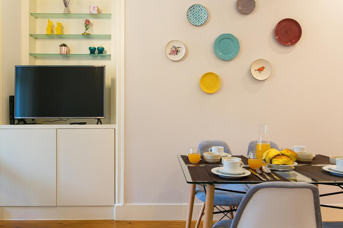 Lovelystay - Cozy 3Bdr Apartment In Estrela Lisboa Ngoại thất bức ảnh